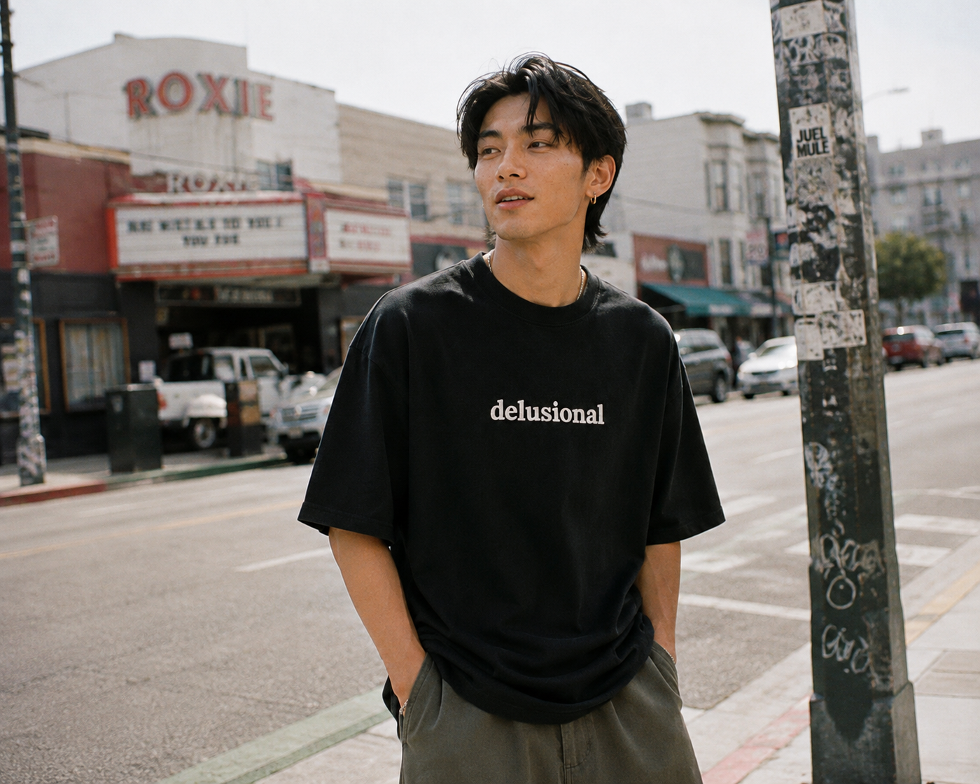 "Delusional" Boxy Tee / Black