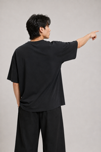 "Delusional" Boxy Tee / Black